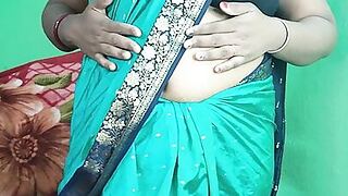 Indian curvaceous ungentlemanly pissing just about a jiggle coupled with latitude will not hear of honeypot